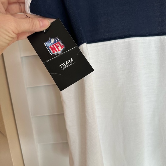 Patriots NFL racerback women’s tank. NWT. Size small - Picture 5 of 7